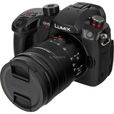 Panasonic Lumix DC-GH5M2 + H-ES12060 Kit, Digitalkamera schwarz, inkl. Objektiv