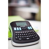 Dymo LabelManager 210D+ im Koffer, Beschriftungsgerät schwarz/silber, mit QWERTZ-Tastatur, S0964070